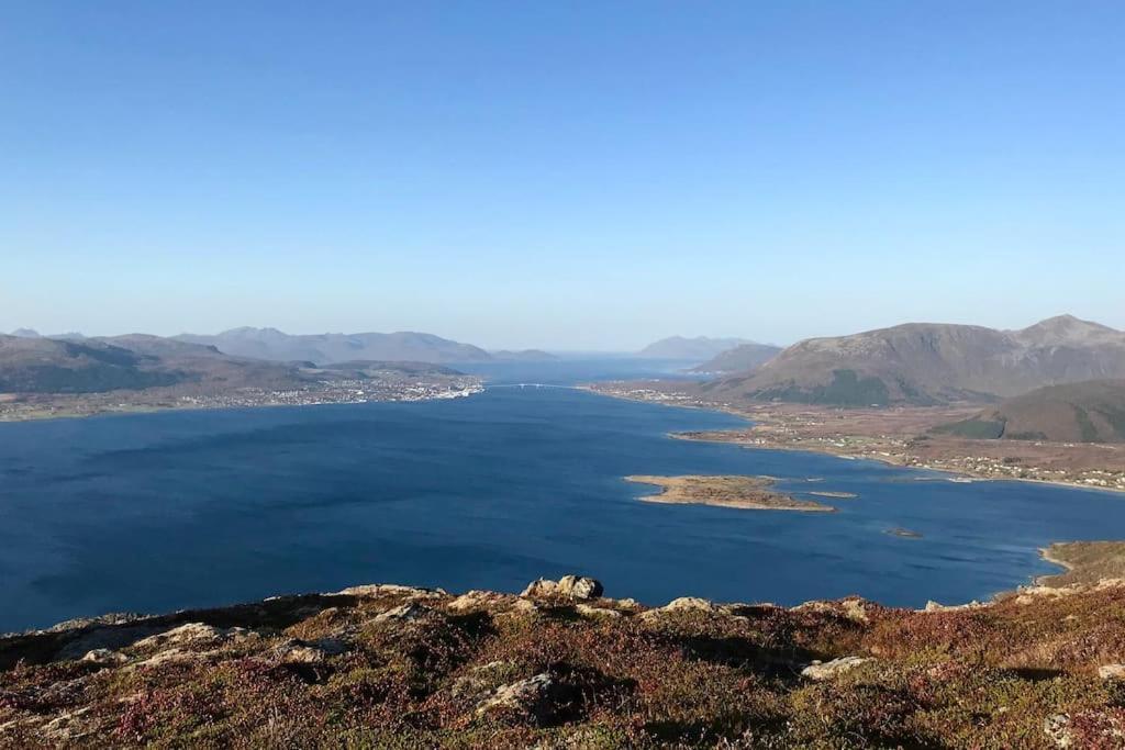 Bestemors Hus Ca 3mil Utenfor Sent * Sortland